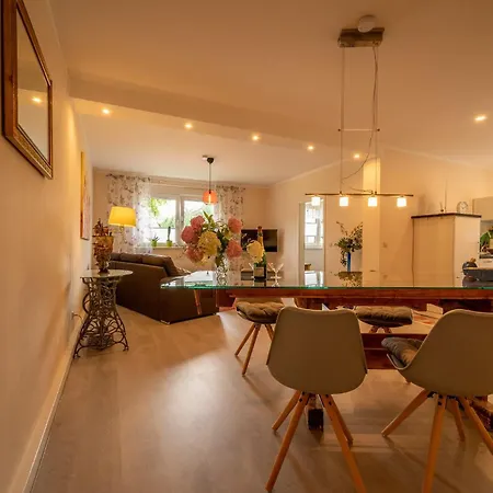 Apartmán Renovierte In Goerden Mit Garten Und Grill *